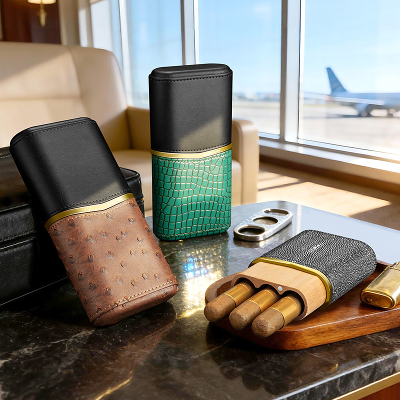 Leather Cigar Case﻿ Cedar Wood - Packaging review and price